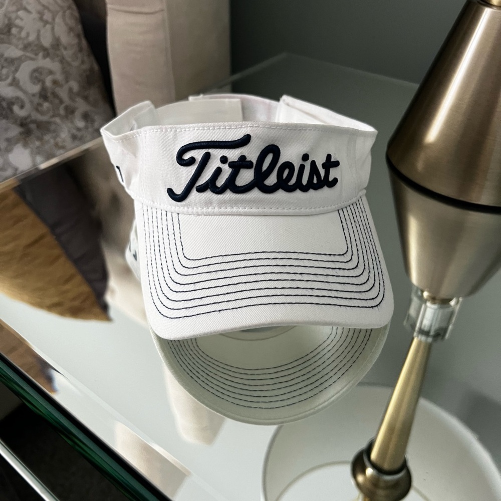 Titleist White Golf Visor